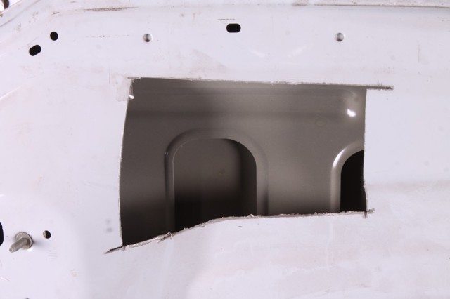 Капот 4M0823029 VAG