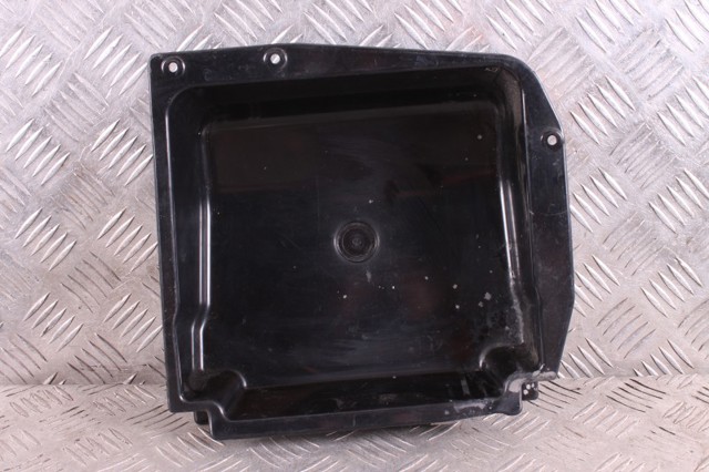 Кришка бардачка 51169173907 BMW