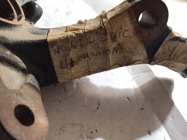 Цапфа поворотного кулака 51216SWAA00 HONDA