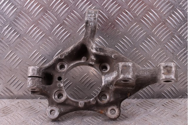Цапфа поворотна ліва 51710F6000 HYUNDAI