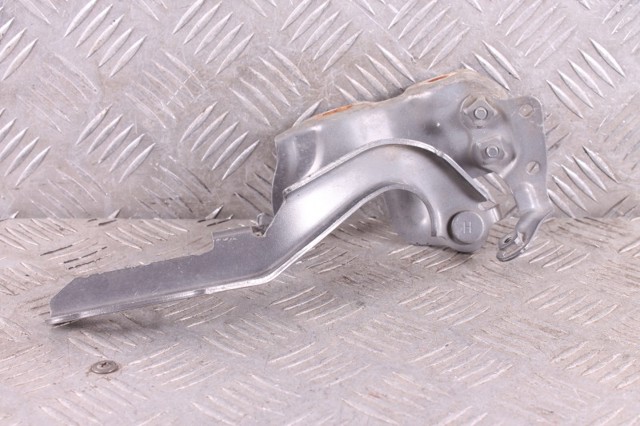 Петля капота, ліва 5342060070 TOYOTA