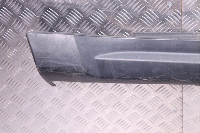Накладка зовнішня (молдинг) порога, правий 5HU24RXFAB CHRYSLER