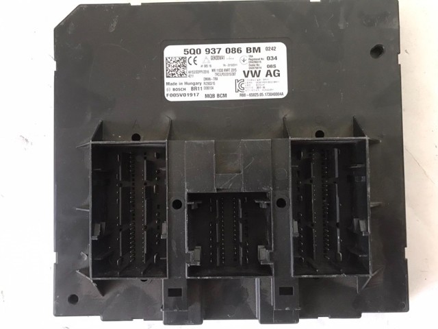 Модуль керування (ЕБУ) бортової мережі 5Q0937086BM VAG