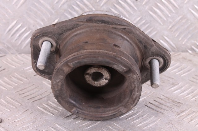Подушка трансмісії (опора коробки передач), ліва 5QE199555D VAG