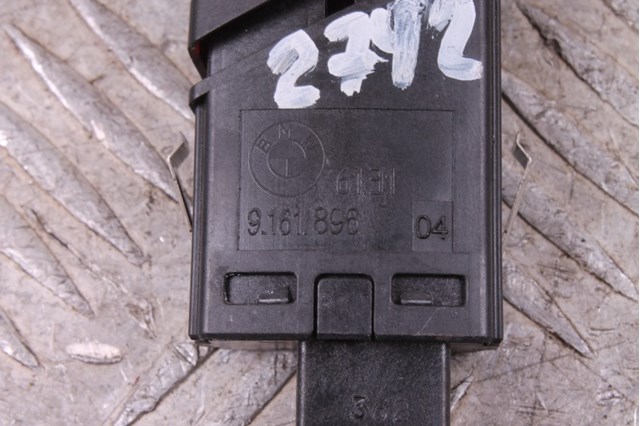 Кнопка аварийной сигнализации 61319161896