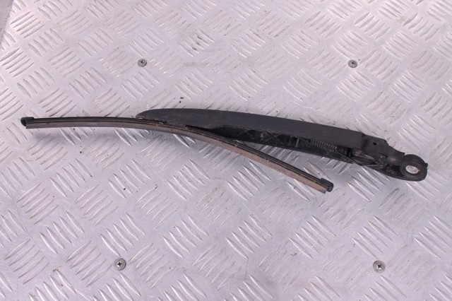 Важіль-поводок склоочисника заднього скла 61627213242 BMW