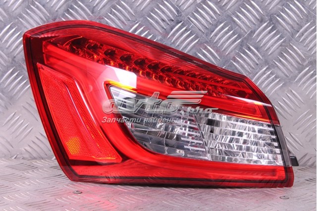 Стоп задній 670107148 MASERATI