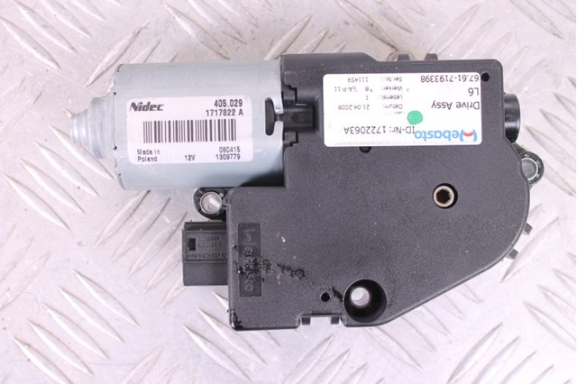 Двигун приводу люка 67617193398 BMW