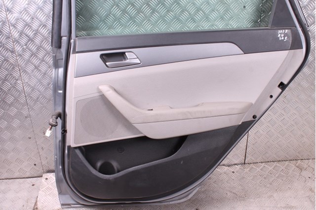 Двері задні, праві 77004C1000 HYUNDAI