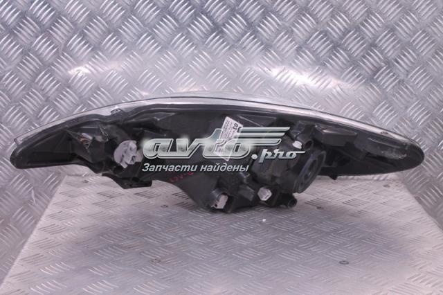 Основна фара - вставка 811100H030 PEUGEOT