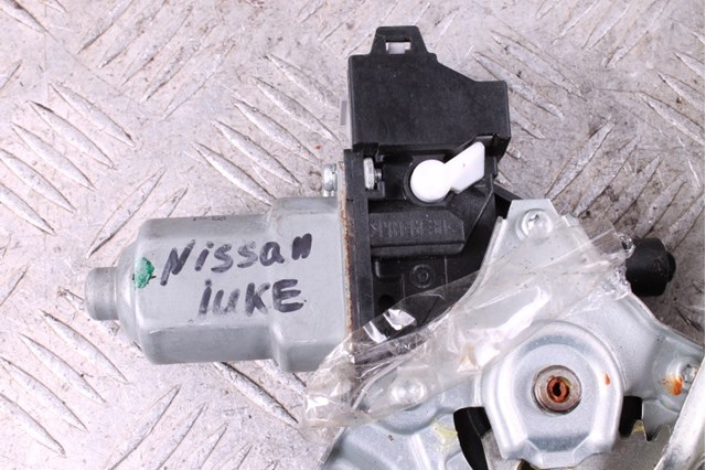 Привід ліфта задній 82730CV01B NISSAN