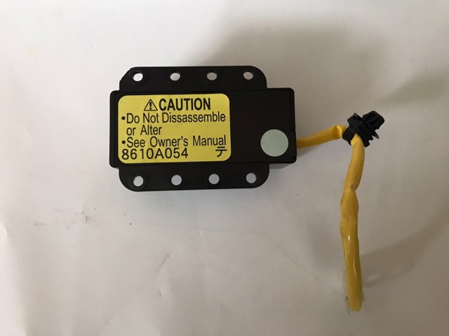 Замок відключення (деактивації) подушки безпеки пасажира 8610A054 MITSUBISHI