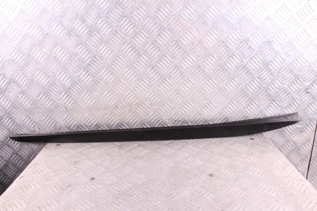 Молдинг вітрового скла правий 86132D4000 HYUNDAI