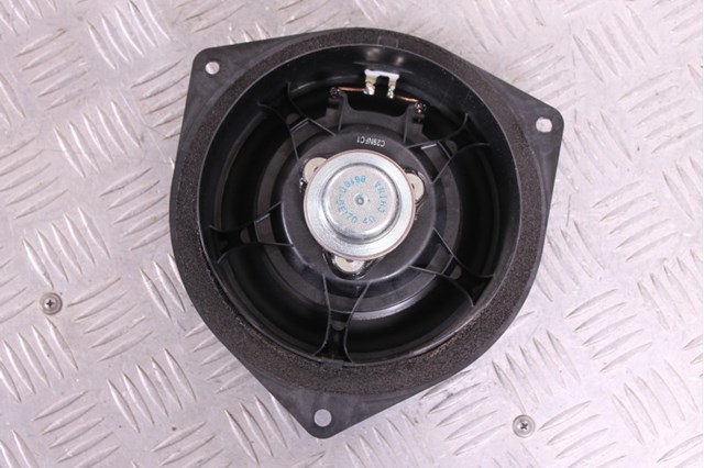 Динамік задньої двері 8616048290 TOYOTA
