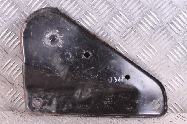 Кронштейн задньої балки 8K0505219C VAG