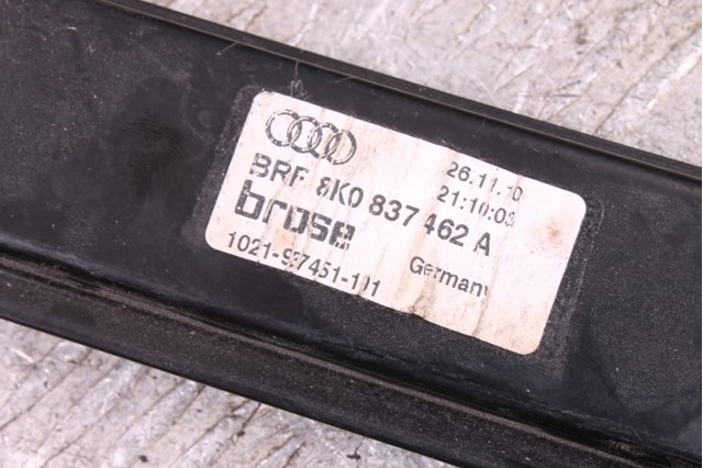 Склопідйомник передньої правої двері 8K0837462A VAG