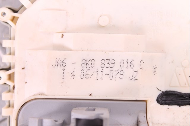 Замок задніх дверей, правих 8K0839016C VAG
