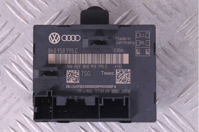 Блок комфорту задніх дверей 8K0959795C VAG
