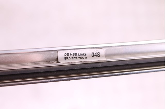 Накладка даху ліва 8R0853703B VAG