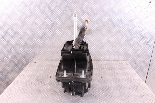 8R1713041F VAG