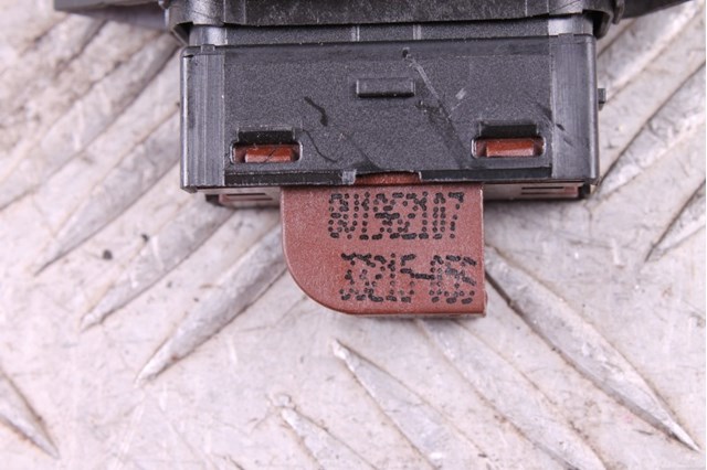 Вимикачі 8V1962107 VAG