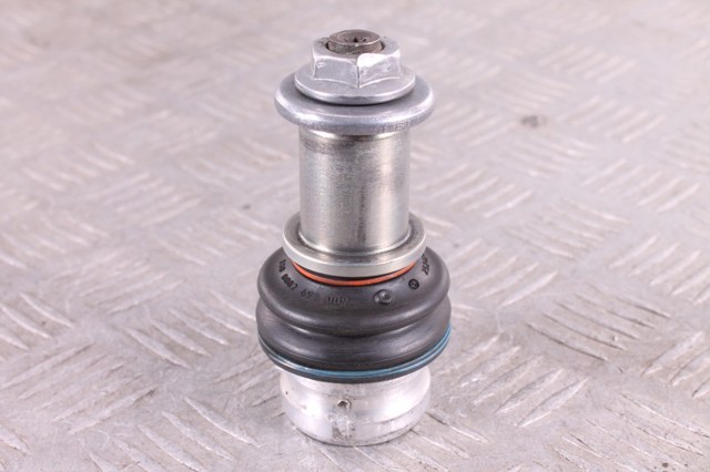 Кульова опора, нижня 8W0407689B VAG