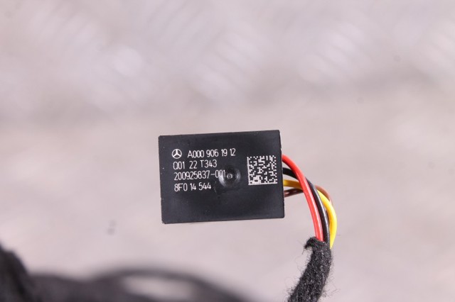 A0009061912 Mercedes