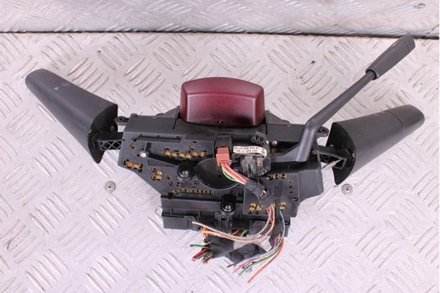 Перемикач підрульовий A0015406545 MERCEDES