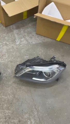 Блок фара ліва A1668207361 MERCEDES