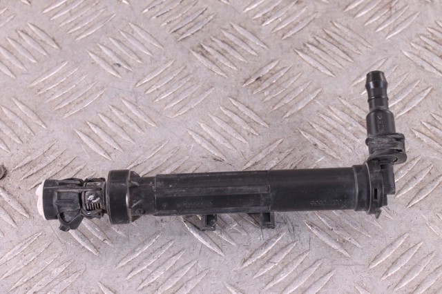Тримач форсунки омивача фари, підйомний циліндр A1668601147 MERCEDES