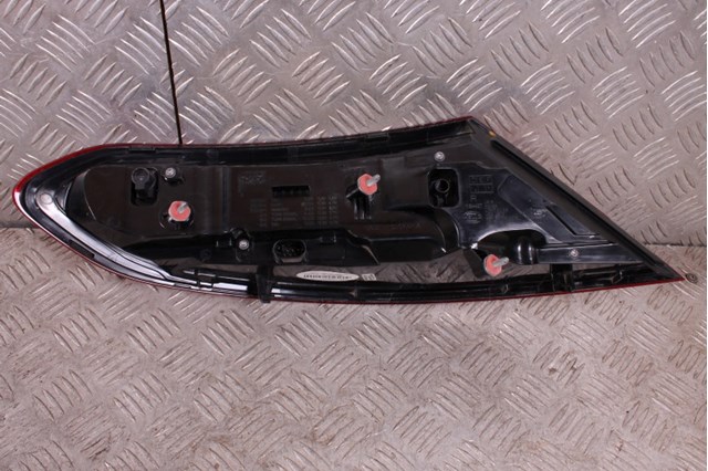 Фара задня права зовнішня A2059063405 MERCEDES