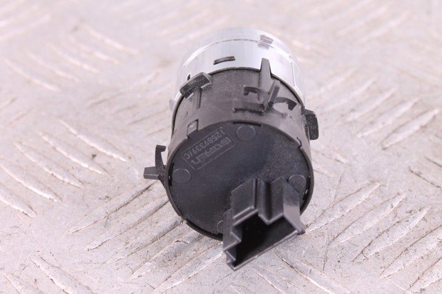 Кнопка запуску двигуна A2139055500 MERCEDES