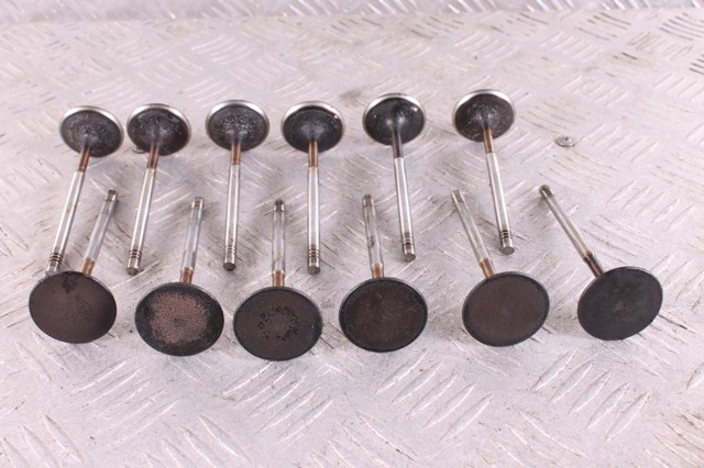 Клапан впускний A2760500026 MERCEDES