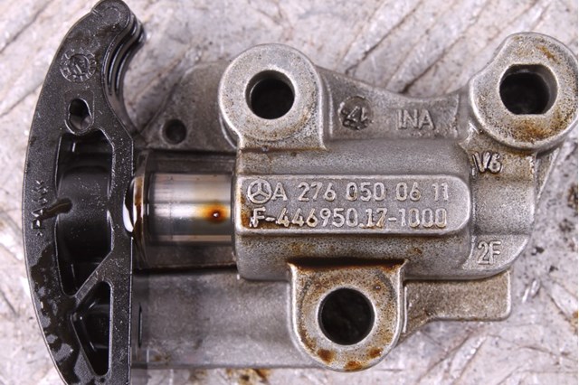 Натягувач ланцюга ГРМ, правий A2760500611 MERCEDES