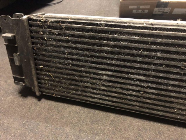 Радіатор интеркуллера Mercedes Sprinter II 3,5-t