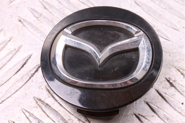 Заглушка маточини BBM237190 MAZDA