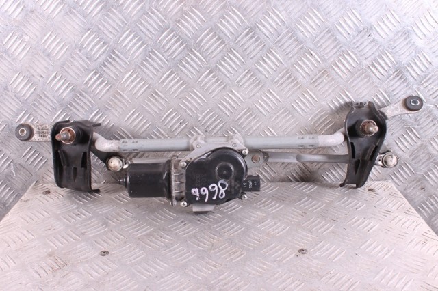 Мотор склоочисника скла (трапеції) BHS26737X MAZDA