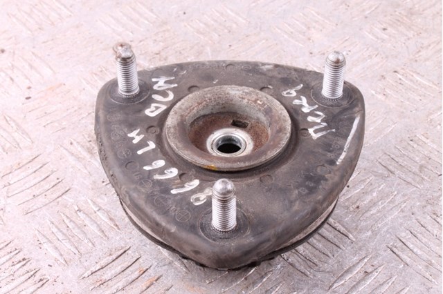 Опора стійки амортизатора переднього BJS734380 MAZDA