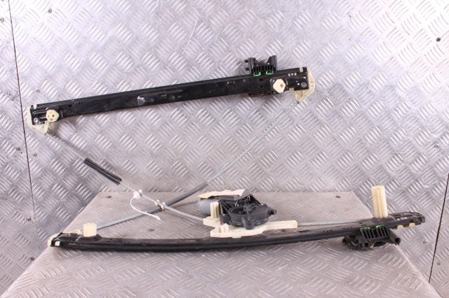 Склопідйомник (механізм переміщення скла) LR077817 LAND ROVER