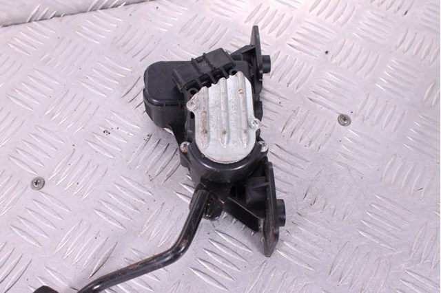 Педаль газу (акселератора) MR955493 MITSUBISHI