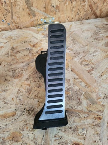 Підаль газу 1K1723503AK VAG