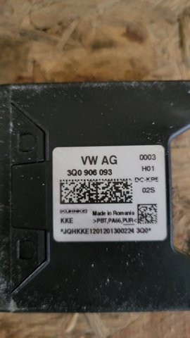 Модуль керування (ЕБУ) паливного насосу 3Q0906093 VAG