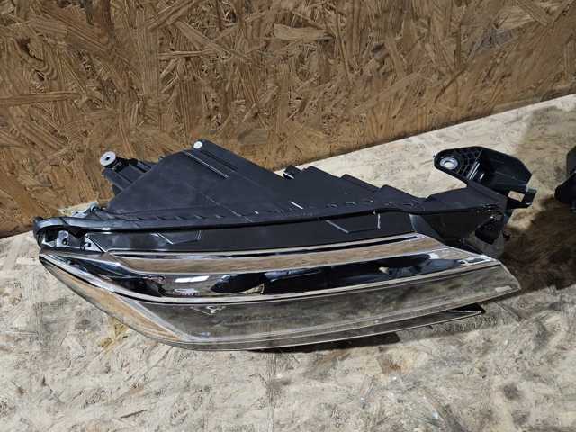 Фара комбінована, передня 561941036B VAG