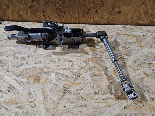 Колонка рульова 5QM419502AK VAG