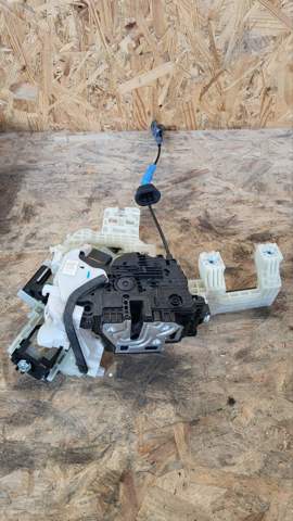 Замок водійських дверей 81310AA000 HYUNDAI