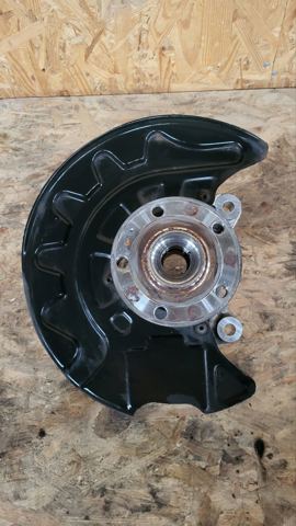 Маточини передніх коліс Шкода Октавія 3 A7