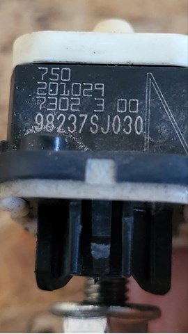 Датчик подушки безпеки 98237SJ030 SUBARU