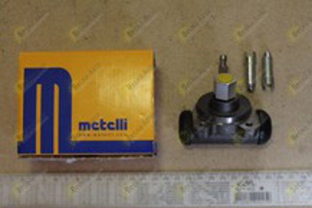 Циліндр гальмівний колісний/робітник, задній 040420 METELLI