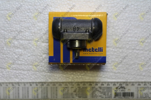 Циліндр гальмівний колісний/робітник, задній 040581 METELLI