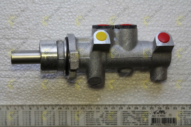 Циліндр головний гальма (Гідротормоз) 050414 METELLI